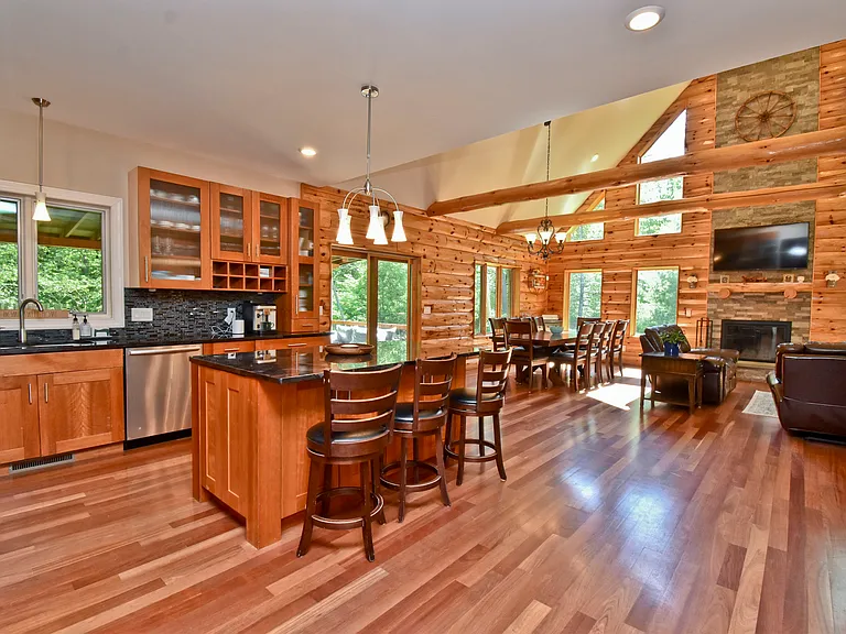 232 Maloney Ln — Photo 8