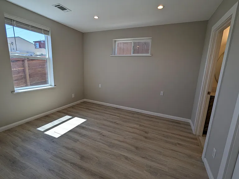 616 Tamarack Ln — Photo 22