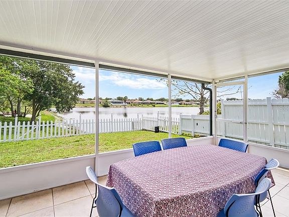 2nd image of 1204 Cressford Pl