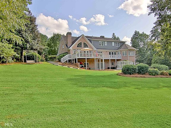 3rd image of 280 Birkdale Dr