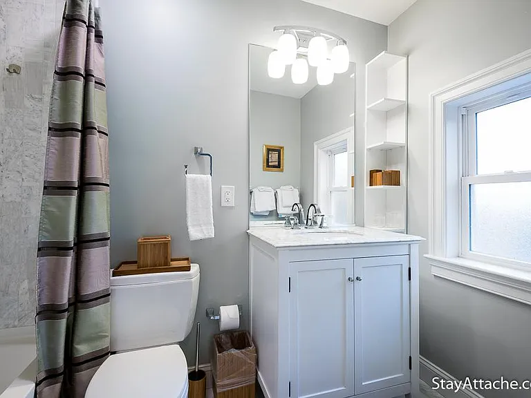 713 Florida Ave NE #HOUSE — Photo 16