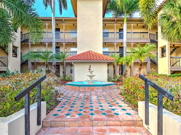 2400 Feather Sound Dr APT 335, Clearwater, FL 33762