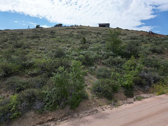 2nd image of 1398 N Broad Hollow Rd