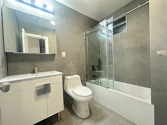 Rented by Dream Space Realty | media 7