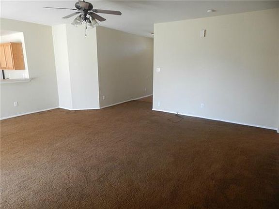 4th image of 1006 James Donald Ln