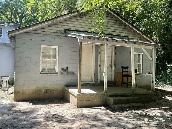 4th image of 617 Hall Ave APT B