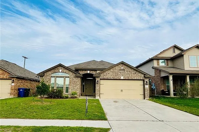946 Hobby Rd