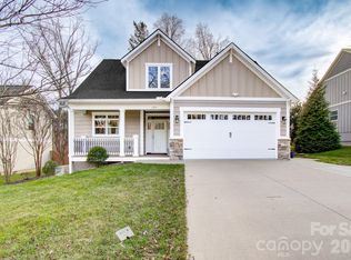 129 White Oak Road Ext, Arden, NC 28704