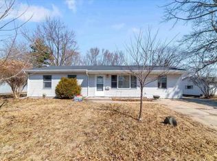 2216 Nevada Ave, Iowa City, IA