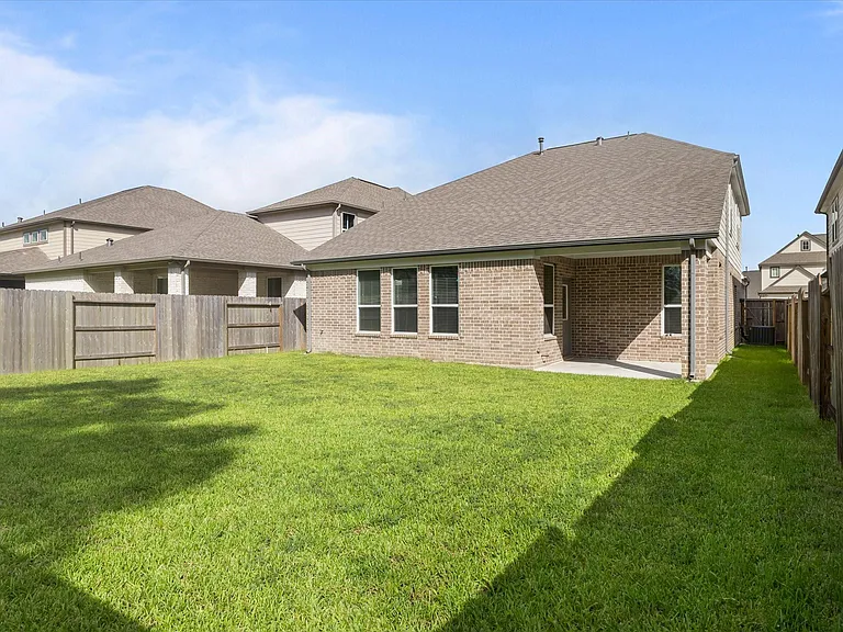 15614 Countesswells Dr — Photo 40