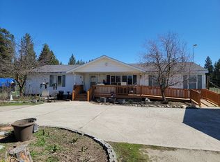10306 E Dunn Rd, Chattaroy, WA 99003