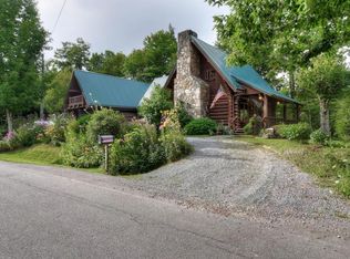 1734 Roaring Creek Rd, Roan Mountain, TN 37687