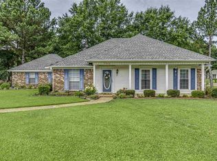 206 Sagewood Cv, Ridgeland, MS 39157