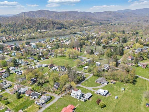 464 Chestnut Ave E, Alderson, WV 24910