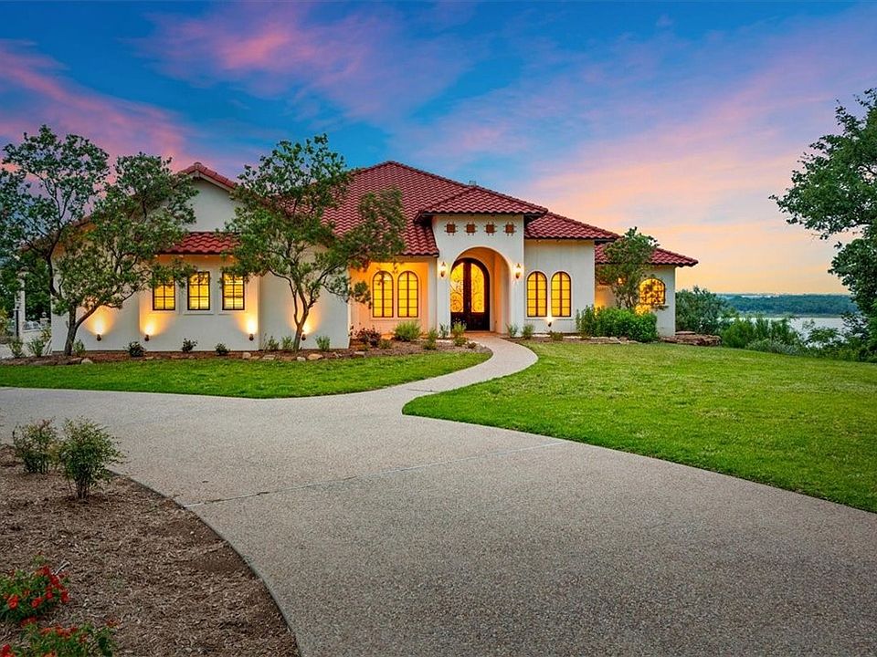 1st image of 169 Stone Lake Dr