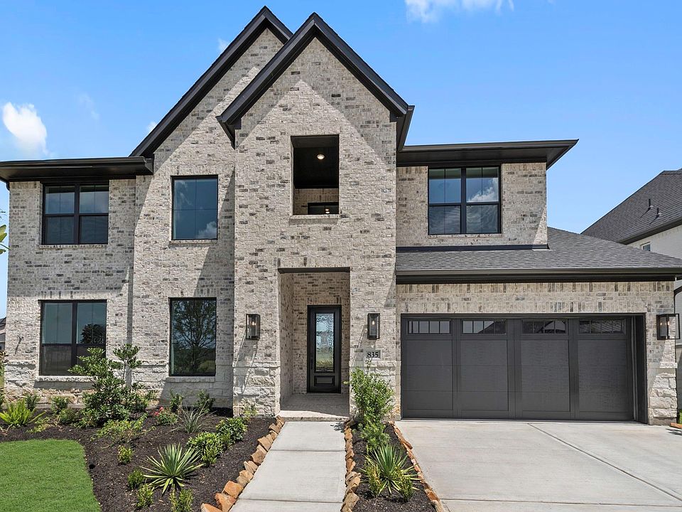1st image of 835 Caballos Dr