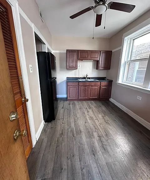 8045 S Champlain Ave #1 — Photo 12