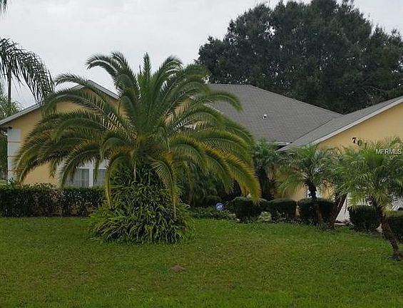 2nd image of 701 Swallow Ln