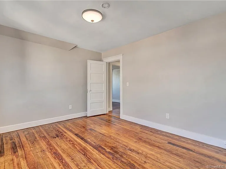 22 Hubinger St #3 — Photo 11