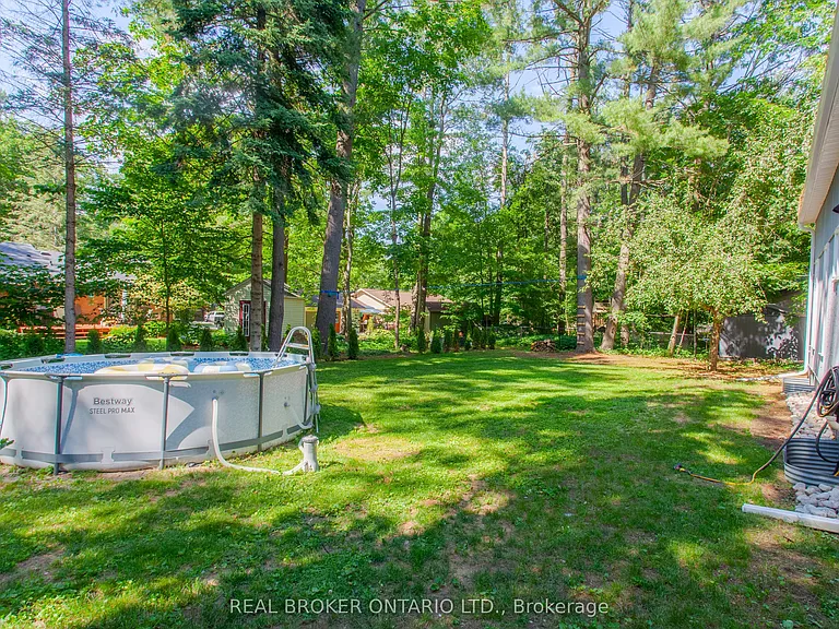 1880 Glen Oak Ln — Photo 19