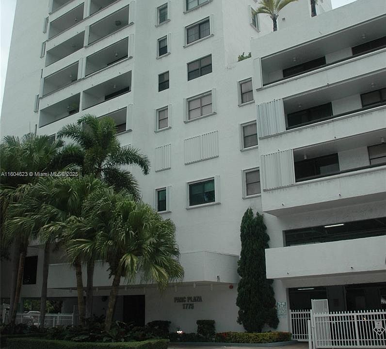 1st image of 1775 W Washington Ave #3G