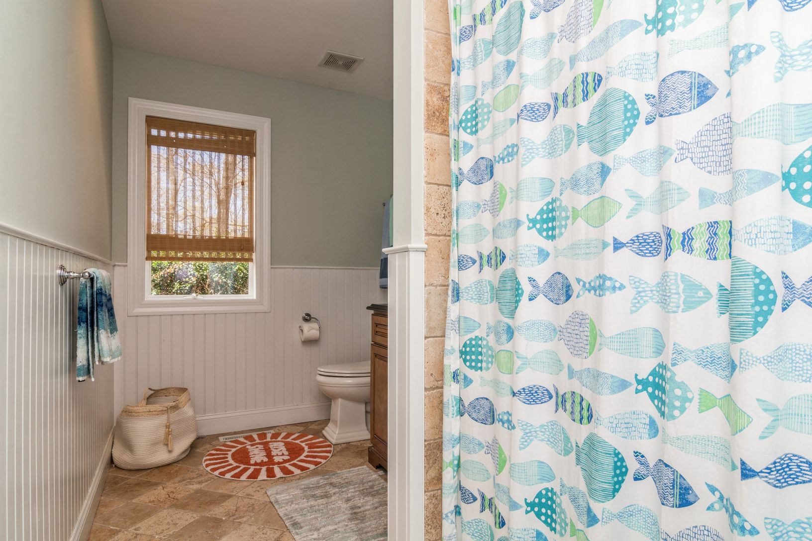  Guest bath
