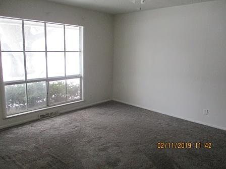 2nd image of 1832 Woodbine Dr