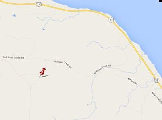 10856 Partridge Ln, Cheboygan, MI 49721