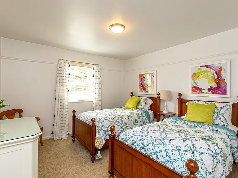 1036 Armstrong Mill Rd #B — Photo 9