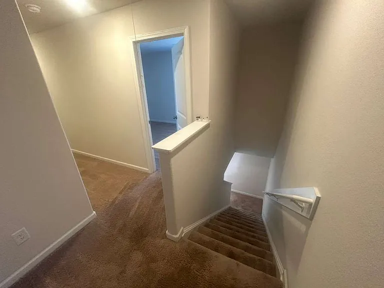 30 Acacia Ct — Photo 32