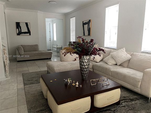 4th image of 10770 NW 74th Ln #74