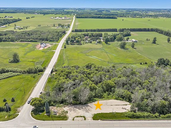 3rd image of 4864 State Highway 57