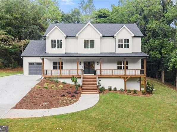 300 Nottingham Dr, Woodstock, GA 30188