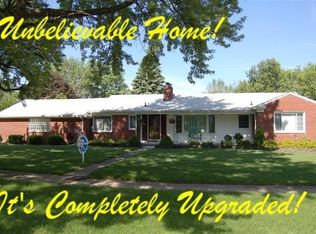 370 S Avery Rd, Waterford, MI 48328