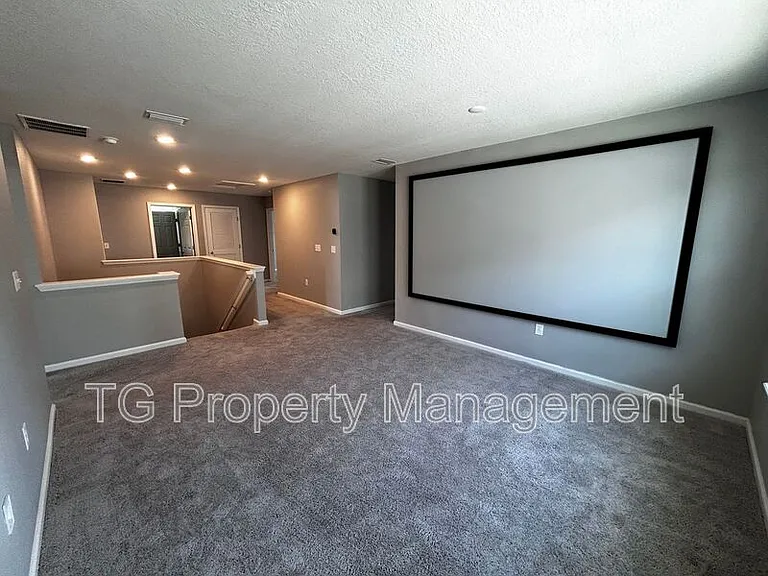 11646 Pacific Dogwood Ct — Photo 21