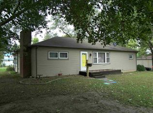 107 W Smith St, South Whitley, IN 46787