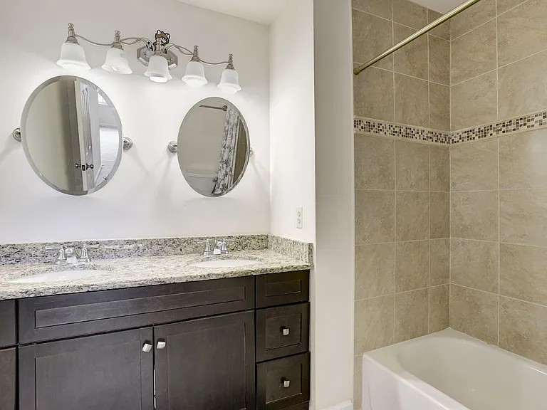 44218 Shady Glen Ter — Photo 11