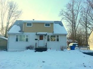 65 S Inman Ave, Avenel, NJ 07001