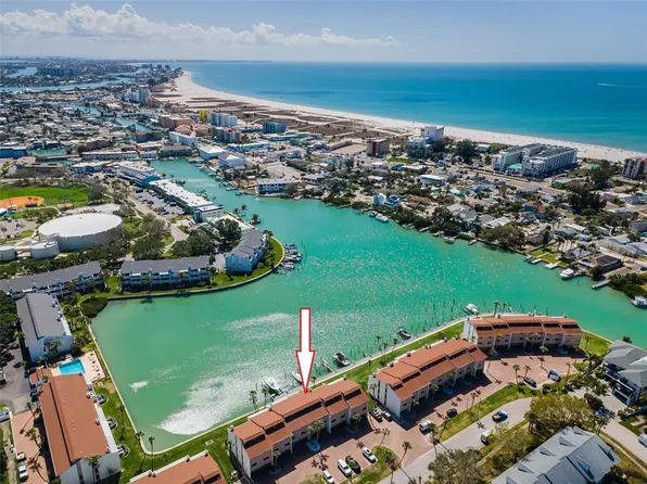 12334 Capri Cir N, Treasure Island, FL 33706