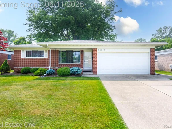 30319 Warner Ave, Warren, MI 48092