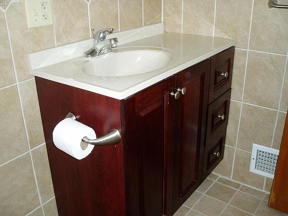 bathroom vanity