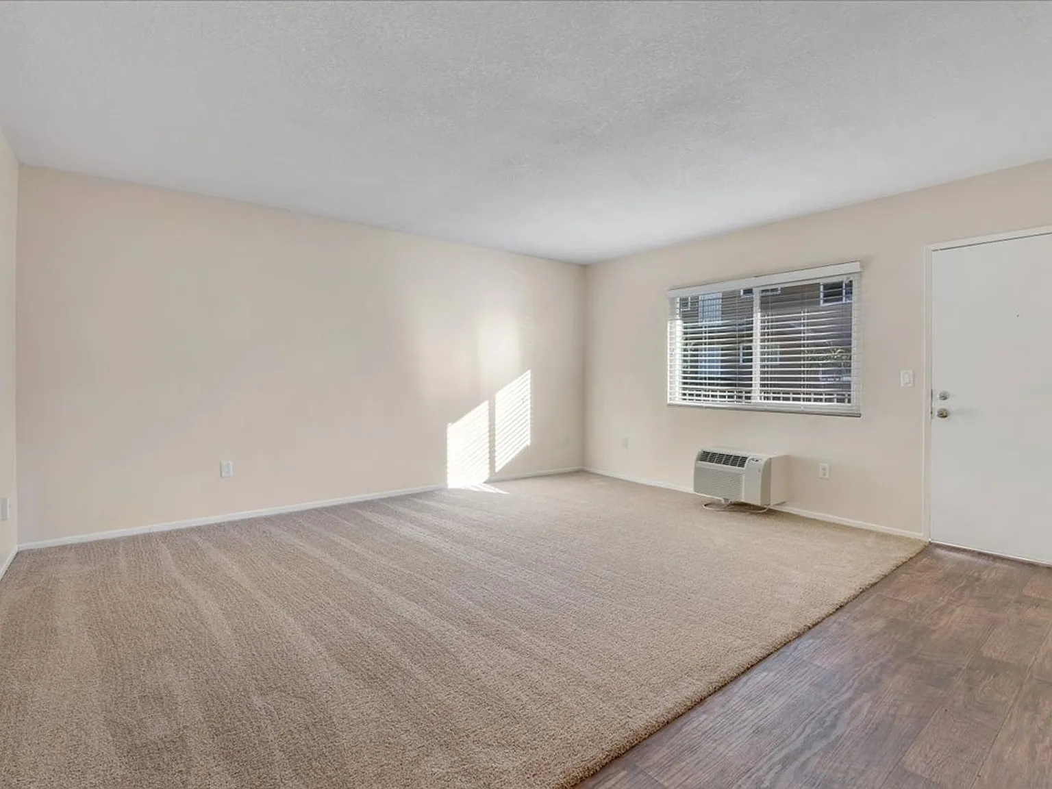 Kenora Terrace Apartments - Spring Valley, CA — Photo 3
