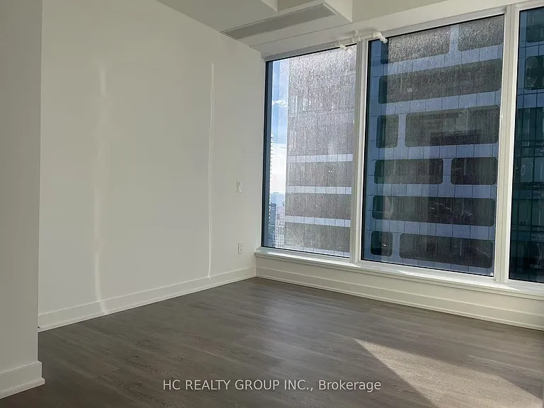 8 Wellesley St W #5108 — Photo 8