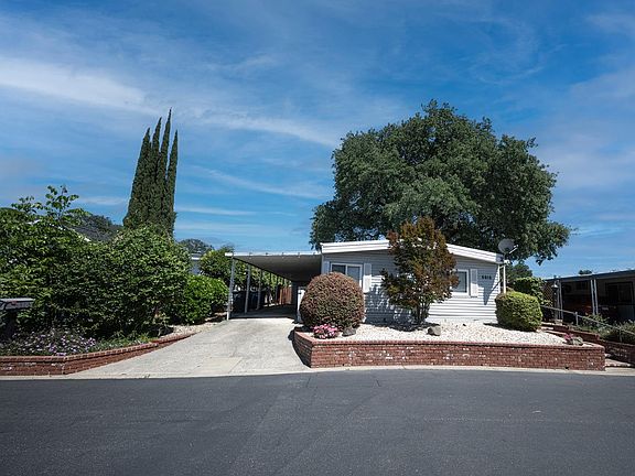 3rd image of 6616 Silver Springs Ln