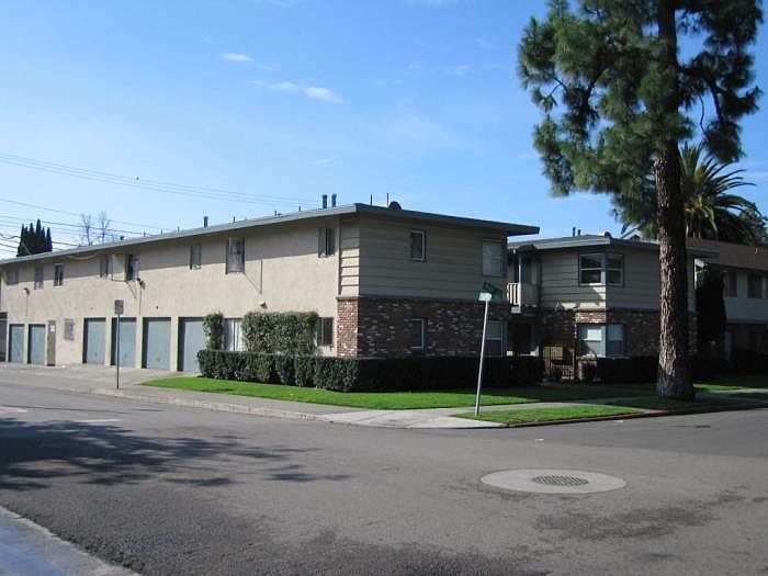 1st image of 424 E Pine St APT 12