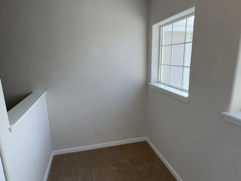3770 Ponderosa Ct #1 — Photo 9