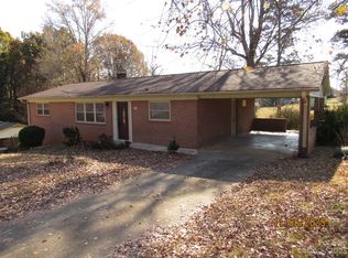 104 Hilltop Ave, Valdese, NC 28690