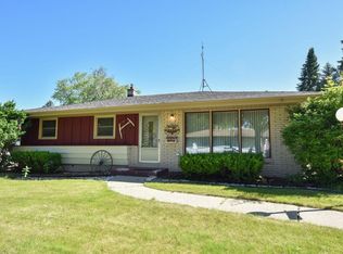 9806 W Langlade St, Milwaukee, WI