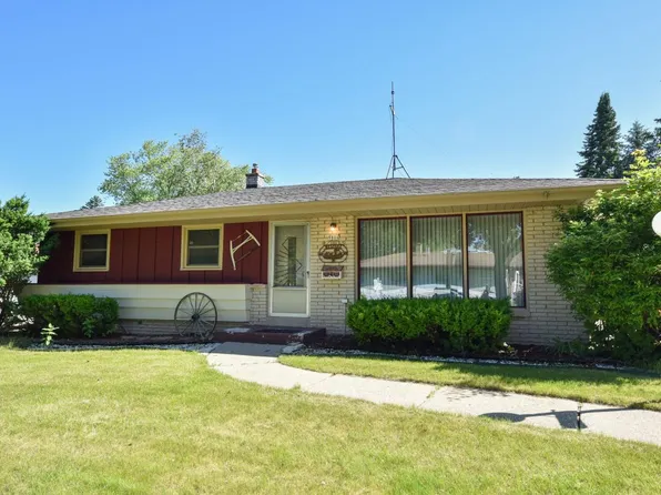 9806 West Langlade STREET, Milwaukee, WI 53225