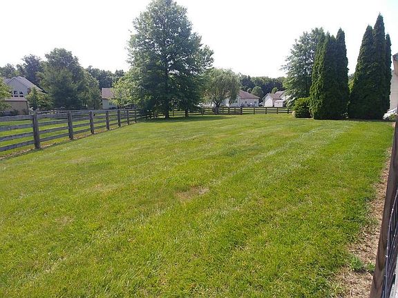 2nd image of 4109 Ironledge Ct